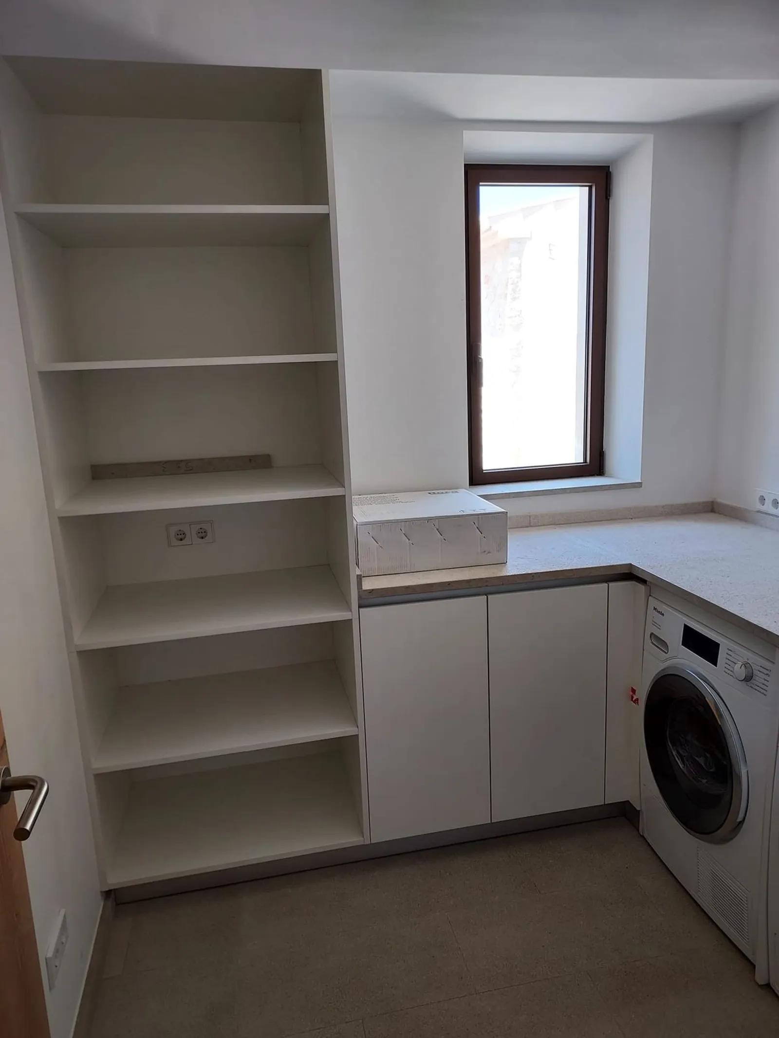 Vivienda de obra nueva en Cala Llombards —11
